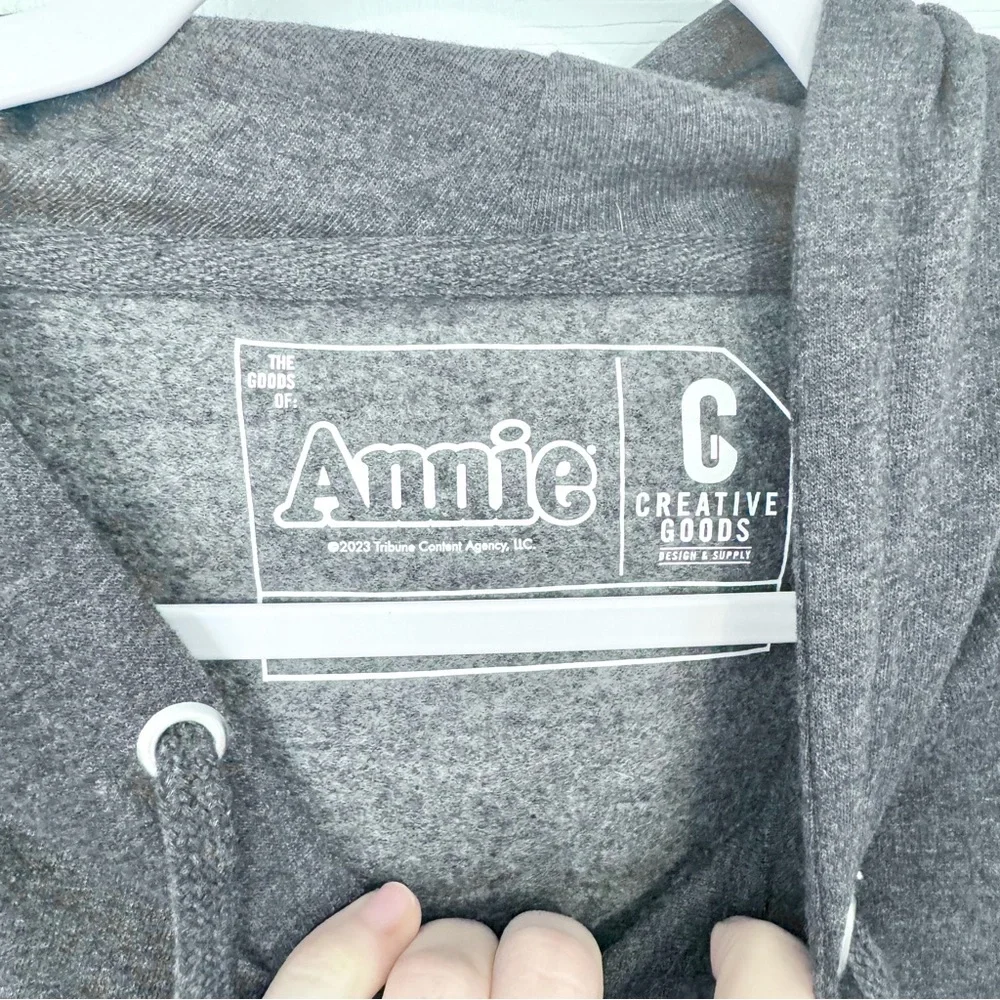 2023 Creative Goods x Little Orphan Annie Gray Graphic Hoodie XL